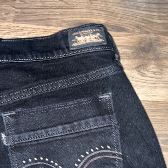 Levi's 515 Boot Cut Jeans Size 4 Black with Embellished Pockets - Picture 7 of 10